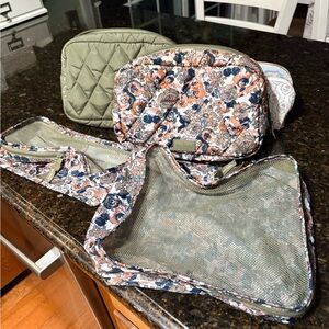 Vera Bradley Olive Quilted and Floral Travel Bag Set (4)